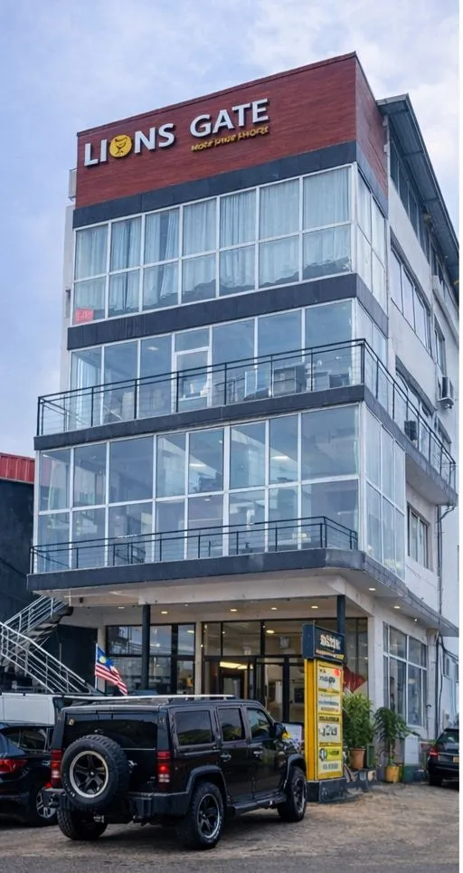 Project 10 — Mixed-use by Faith Construction